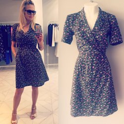 6084 Kapinski Black/Roses